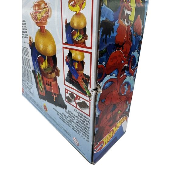 Hot Wheels City Downtown Burger Drive-Thru Playset 2023 — NIB Sealed - Picture 3 of 3